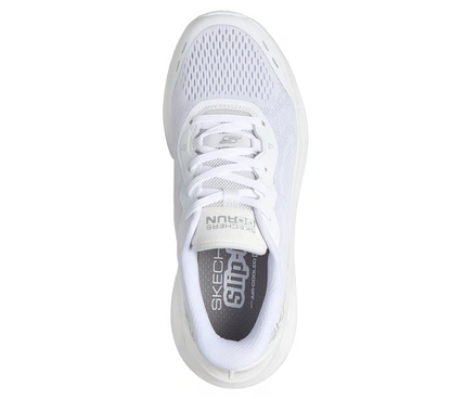 GO RUN Glide-Step Max Slip-ins : White